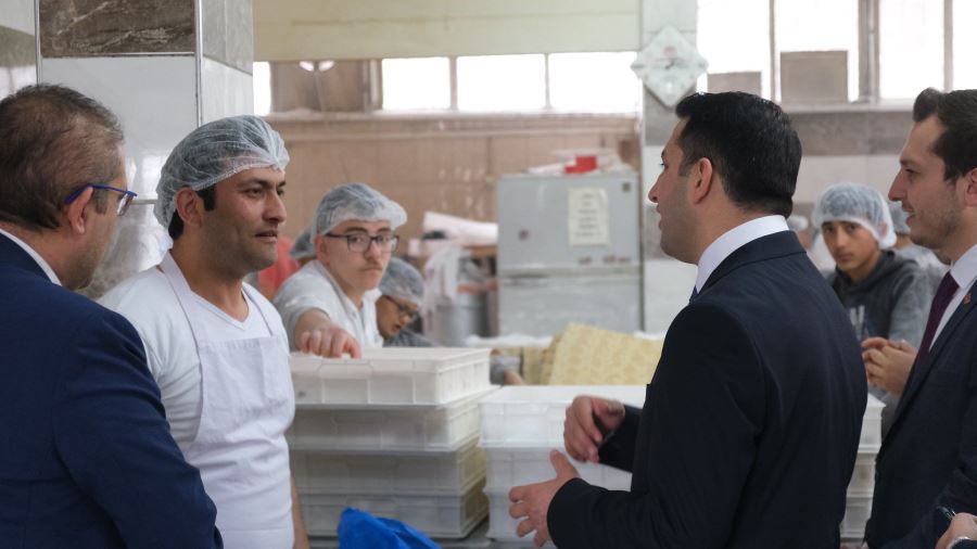 CHP Milletvekili Adayı Fatih Aydın Afyonkarahisarda Esnafı Dinledi