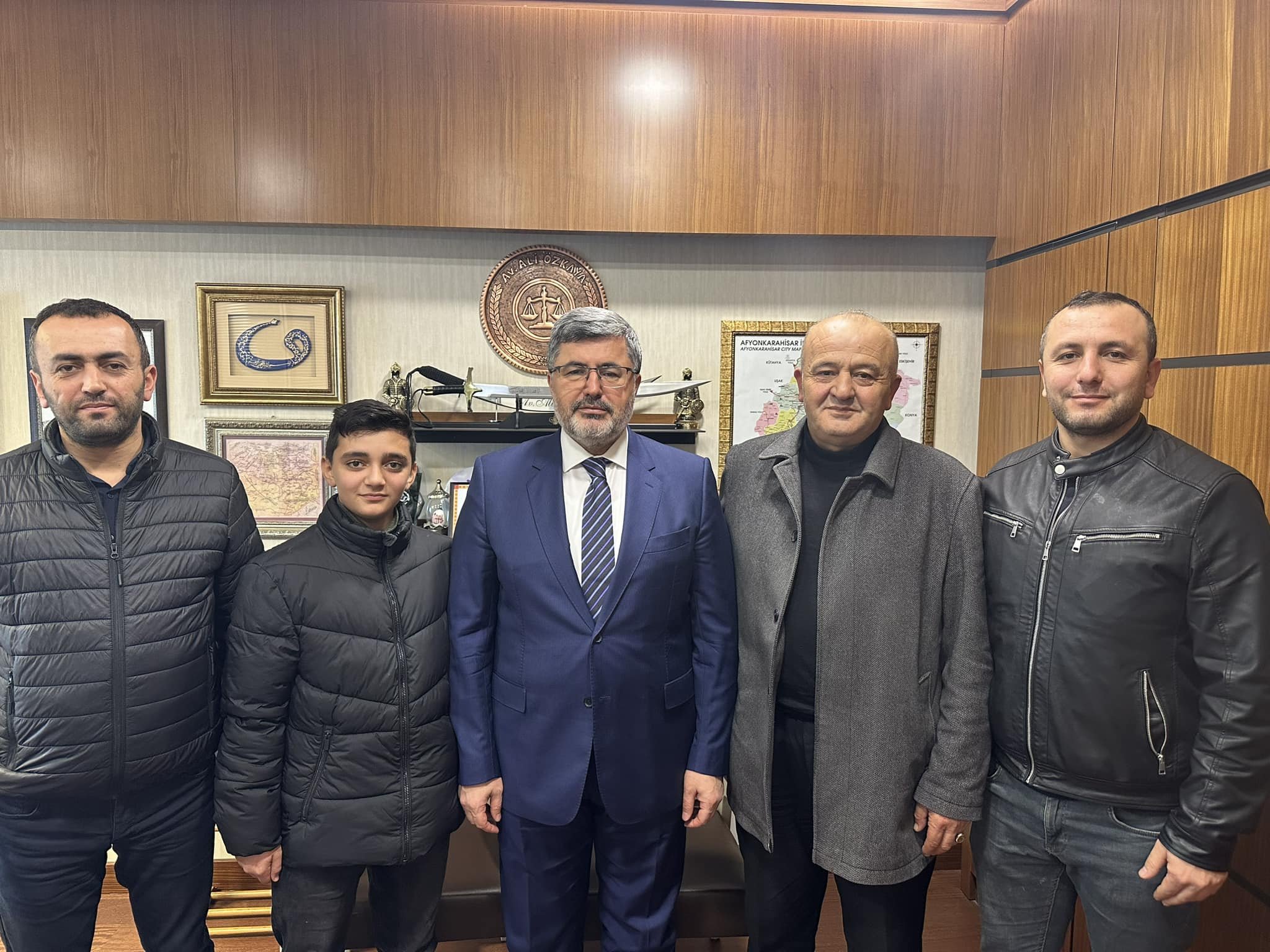 Ali Özkaya, Şuhut heyetini TBMM'de ağırladı