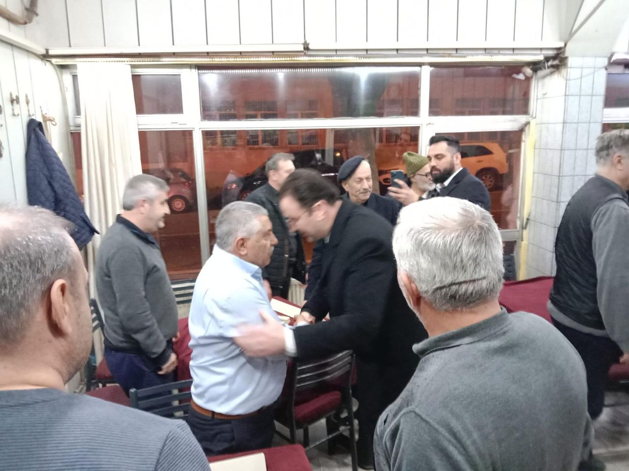 MHP, Kentin Sosyal Yaşamına Katkıda Bulunan Kahvehanelerde Toplumla Buluşuyor