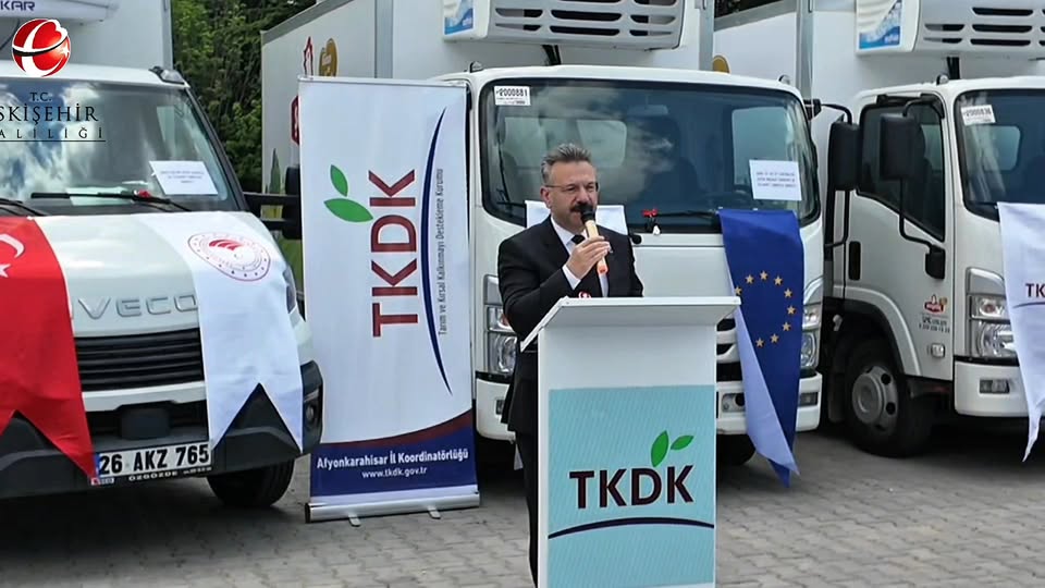 Afyonkarahisar'da IPARD Programı Kapsamında Kadın Yatırımcılara Frigorifik Araç Desteği