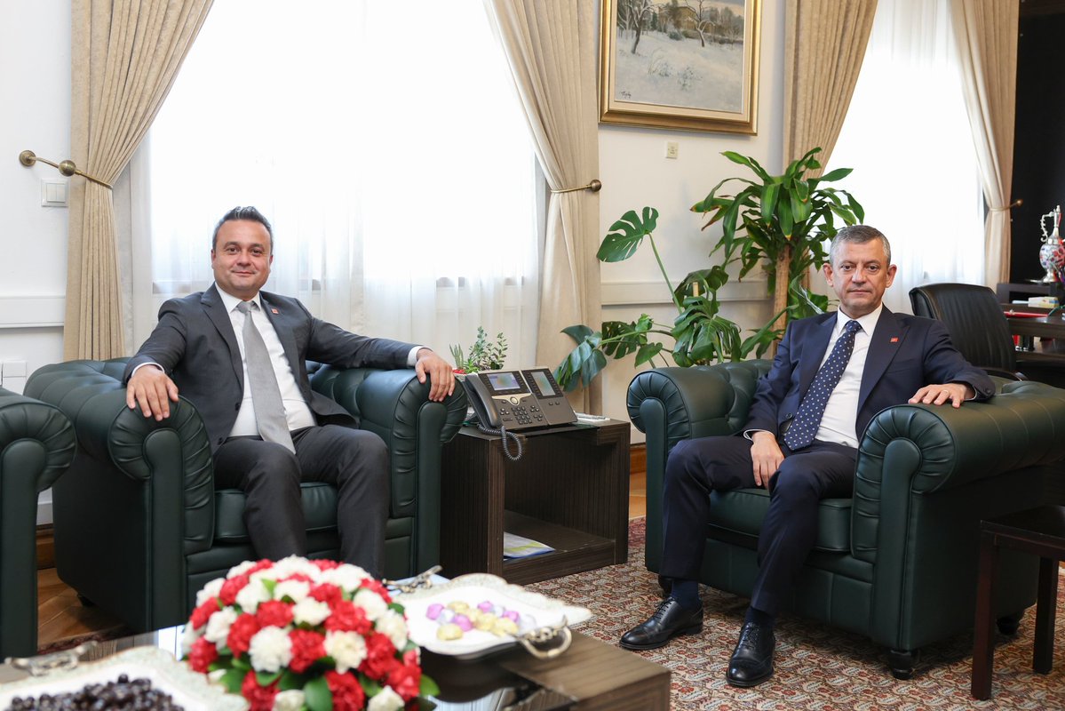 CHP Afyonkarahisar İl Başkanı, TBMM'de Parti Grubu Toplantısına Katıldı