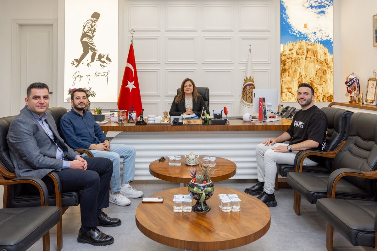 AK Parti Eski İl Gençlik Kolları Başkanı Karahan ile İstişare Toplantısı Gerçekleştirildi