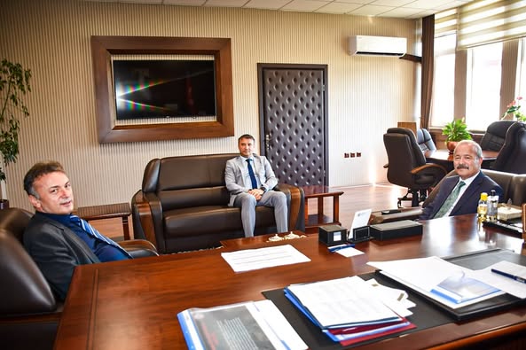 MHP'li Taytak, AFSÜ Rektörü'nü Ziyaret Etti