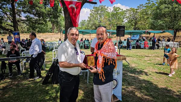 MHP'li Taytak, Afyonkarahisar'da Halkla Buluştu