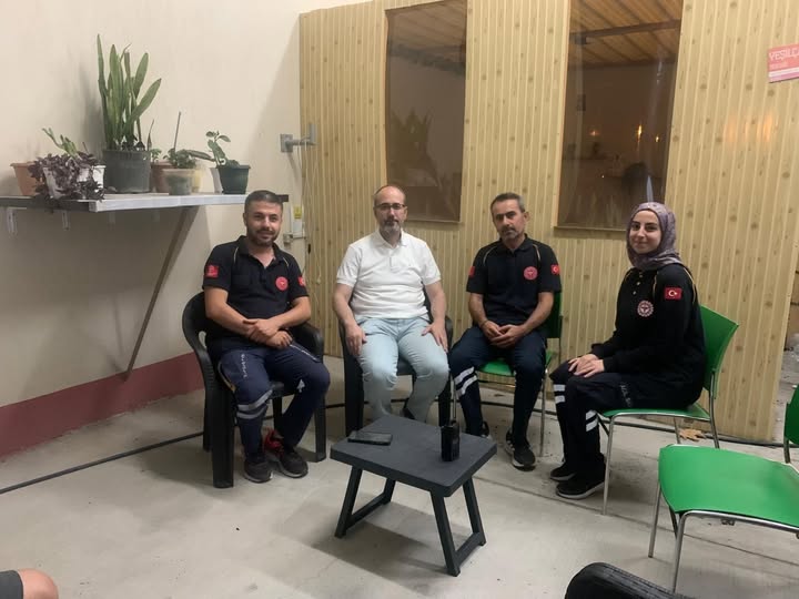 Afyonkarahisar'da Sağlık Çalışanlarına Moral Ziyareti