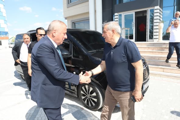 İyi Parti Afyonkarahisar Milletvekili, Organize Sanayi Bölgesi Başkanı ile Sanayi ve Ticaret Gelişimini Görüştü