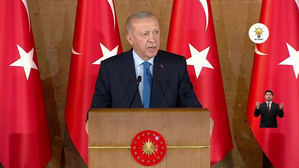 Erdoğan Afyonkarahisar'da Partililerle Buluştu