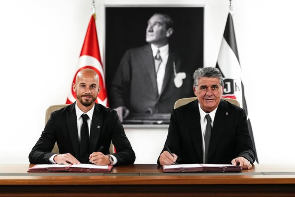 Beşiktaş, Vaclav Cerny'yi Kadrosuna Kattı: 3 Yıllık Sözleşme İmzaladı