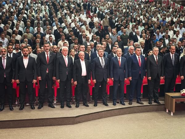 MHP'den Van'da Milli Birlik Mesajı: Terörsüz Türkiye Hedefi