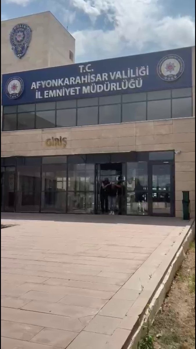 Afyonkarahisar Emniyetinden Sanal Devriye ile Tepki Çeken Karara Müdahale