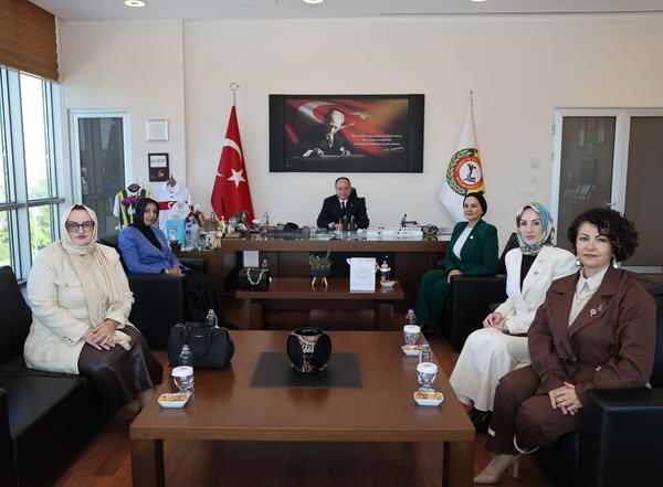 Afyonkarahisar TSO'ya Kadın Ticaret İşverenlerinden Anlamlı Ziyaret