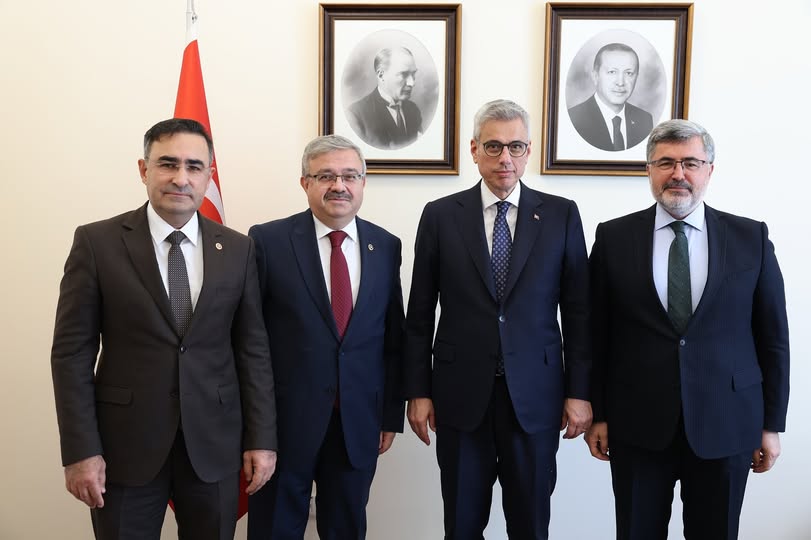 AK Partili Hasan Arslan'dan Sağlık Bakanı'na Afyonkarahisar Ziyareti