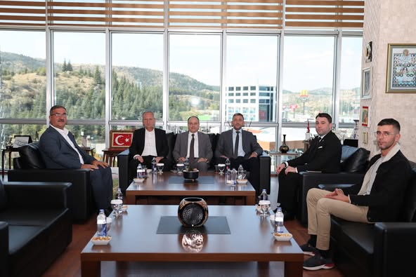 MHP Sinanpaşa Heyeti ATSO Başkanı'nı Ziyaret Etti