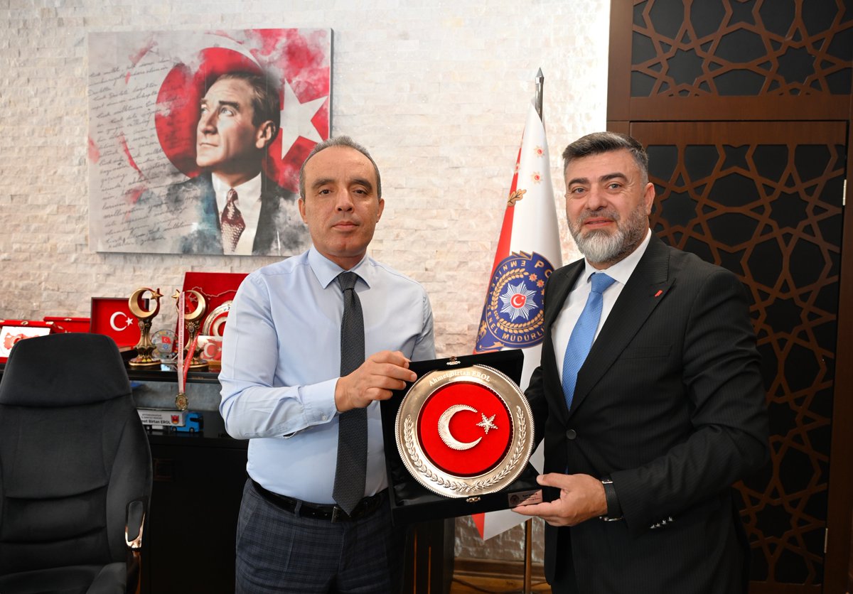 Afyonkarahisar'da Muhtarlar Derneği'nden Emniyet Müdürlüğü'ne Ziyaret