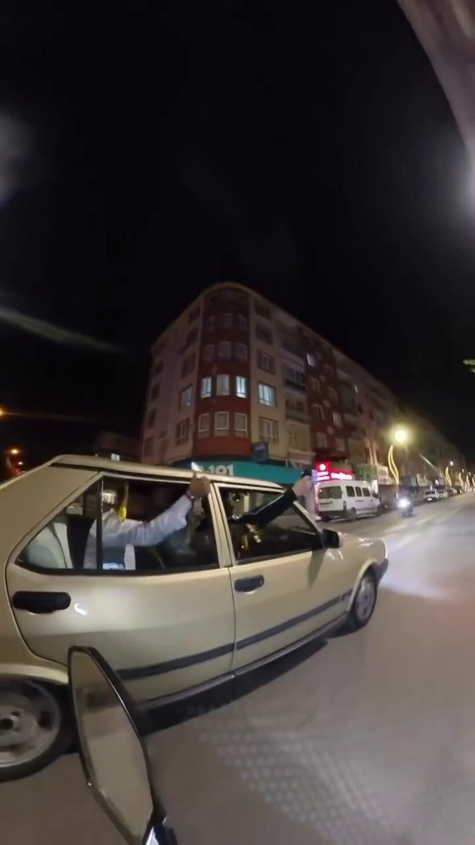 Afyonkarahisar'da Silahlı Provokasyon Girişimi: İki Kişi Yakalandı