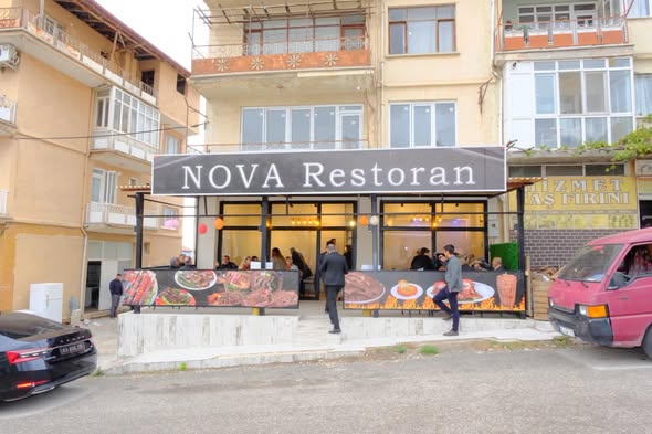 Dinar'ın Yeni Gastronomi Durağı Nova Restoran Açıldı