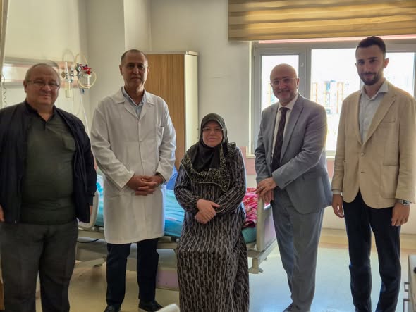 AK Parti Afyonkarahisar İl Başkanı Şahin'den Hastane Ziyareti