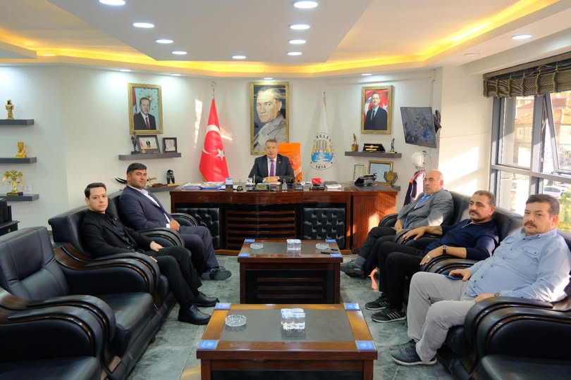 CHP'li Heyet Dinar Belediye Başkanı'nı Ziyaret Etti